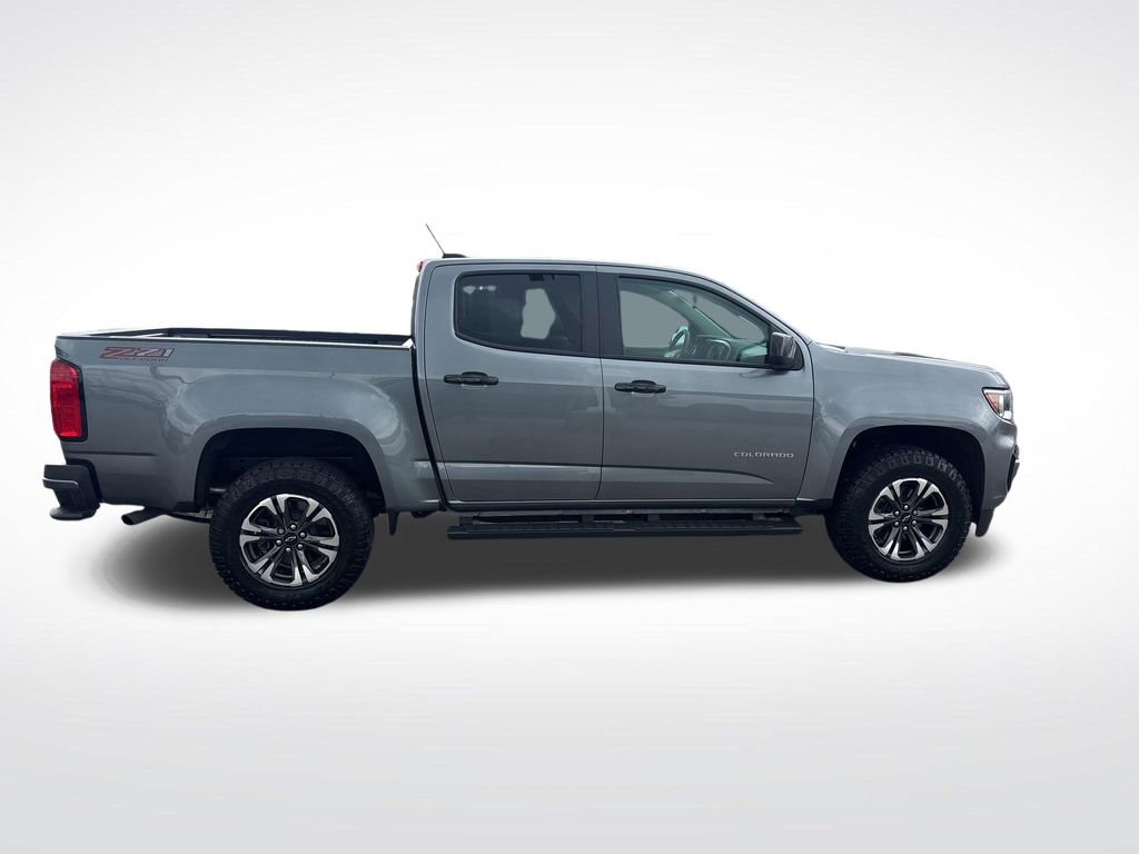 Used 2022 Chevrolet Colorado Z71 AWD/4WD image 9
