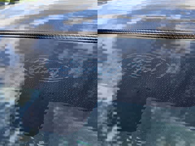 Used 2021 Ford Mustang Shelby GT500 w/ Technology Package image 11