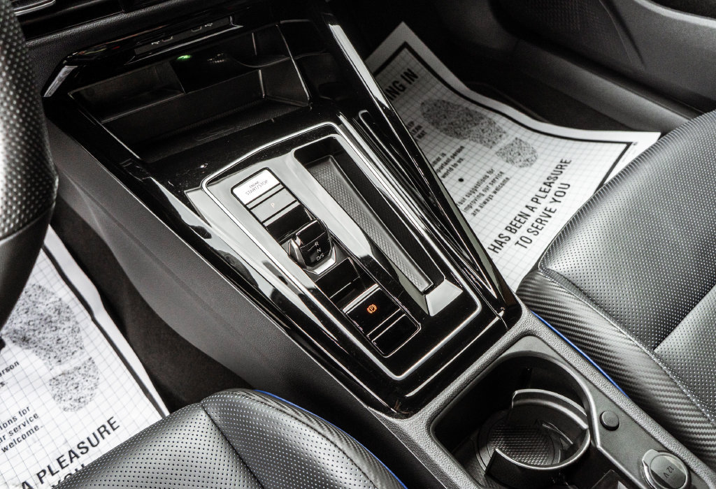 Used 2024 Volkswagen Golf R AWD/4WD image 20
