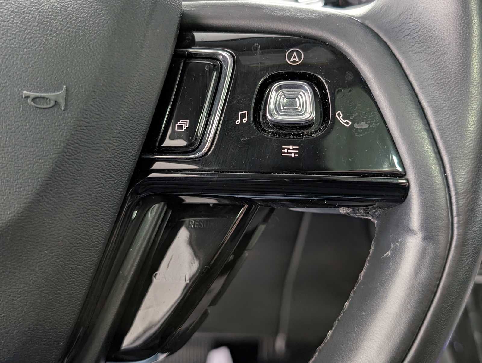 Used 2022 Lincoln Corsair AWD w/ Premium Package image 36