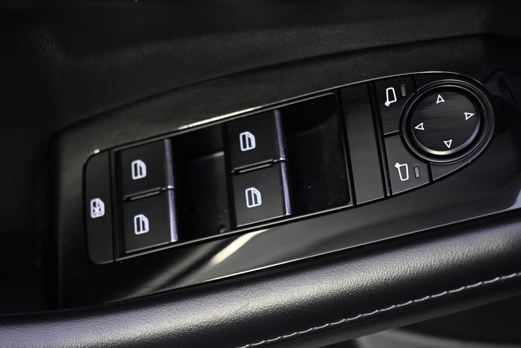 Certified 2025 MAZDA CX-30 AWD 2.5 S w/ Preferred Package image 23