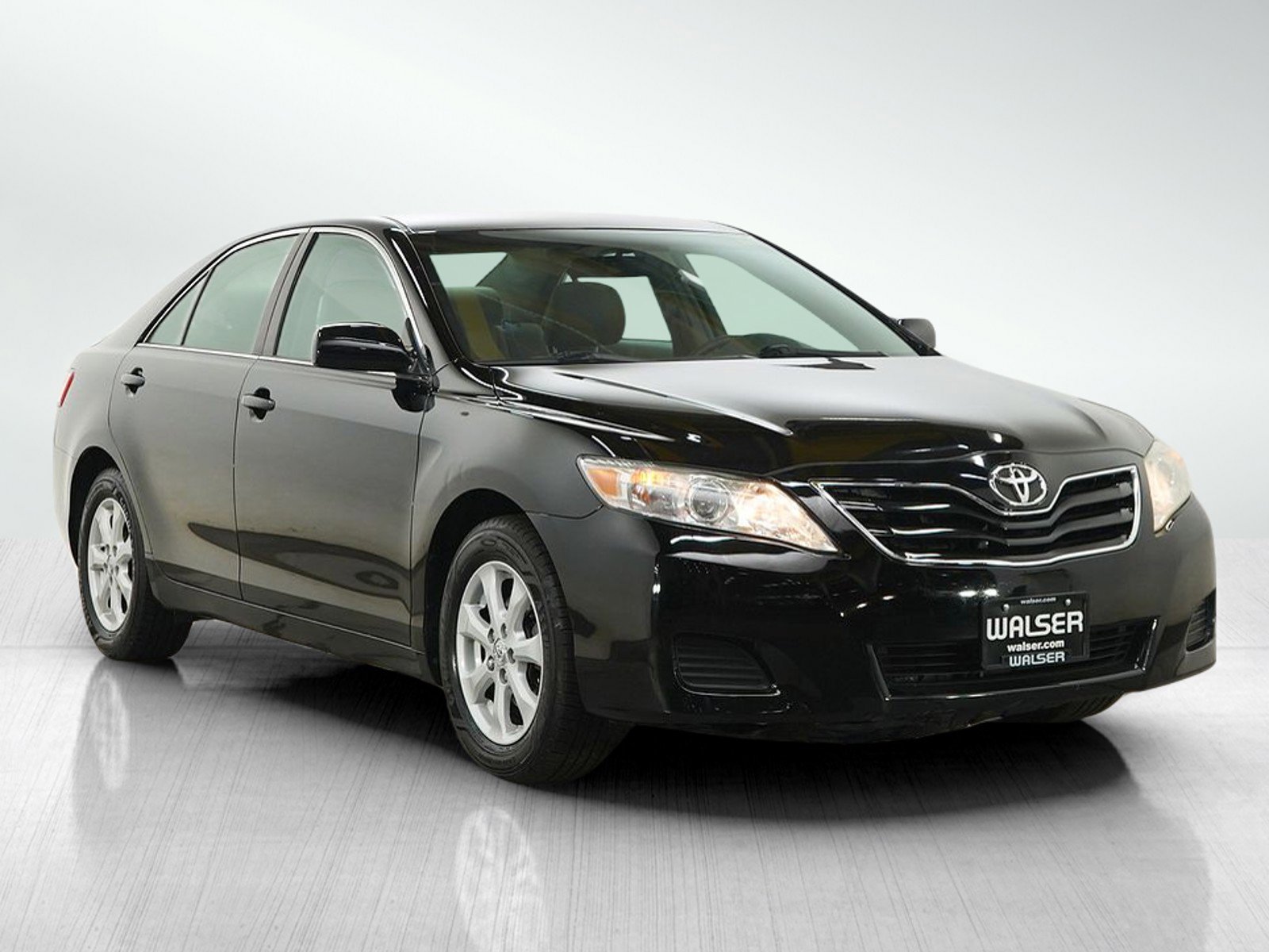 Used 2011 Toyota Camry LE w/ LE Extra-Value Pkg FWD image 7