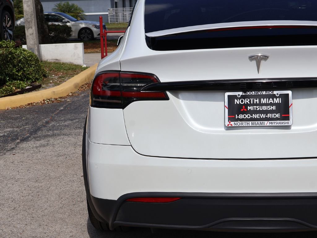 Used 2022 Tesla Model X AWD/4WD image 15