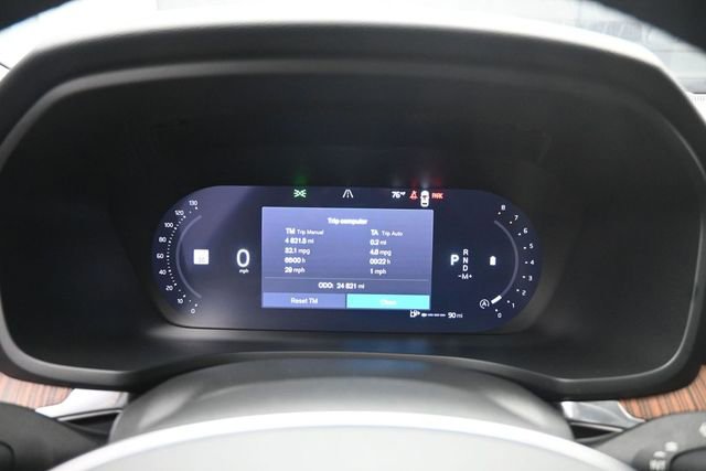 Certified 2025 Volvo S60 B5 Plus AWD/4WD image 10