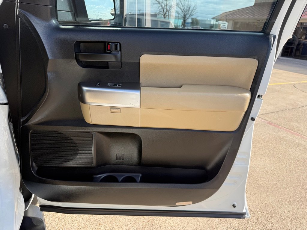 Used 2019 Toyota Sequoia SR5 image 20