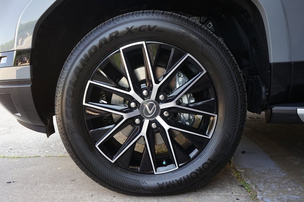 Used 2025 Lexus GX 550 image 33
