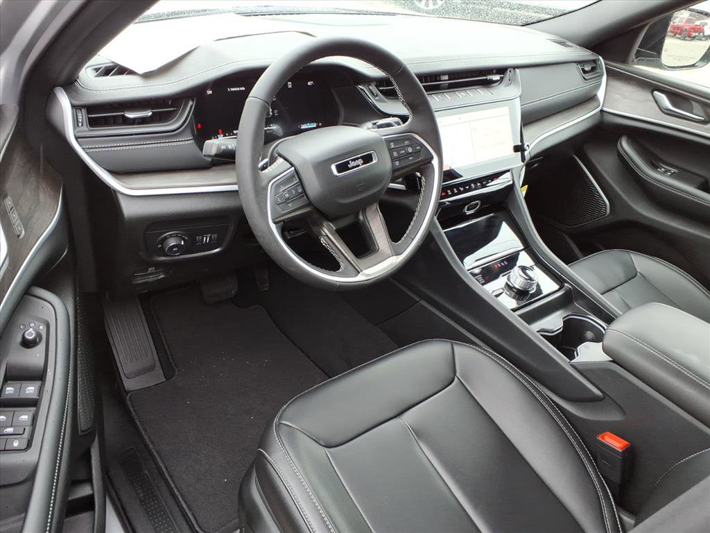 New 2026 Jeep Grand Cherokee Limited image 14