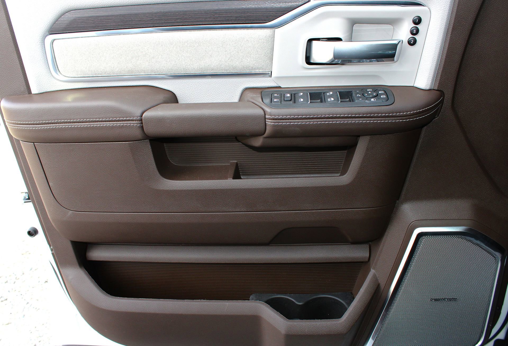 New 2026 RAM 2500 Laramie image 12