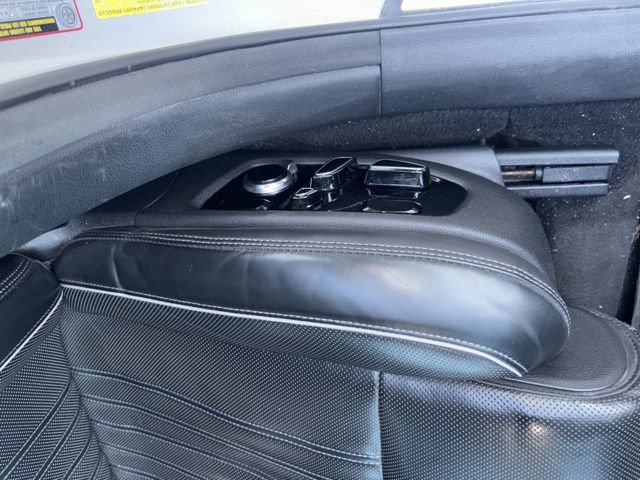 Used 2019 Genesis G90 3.3T Premium image 13