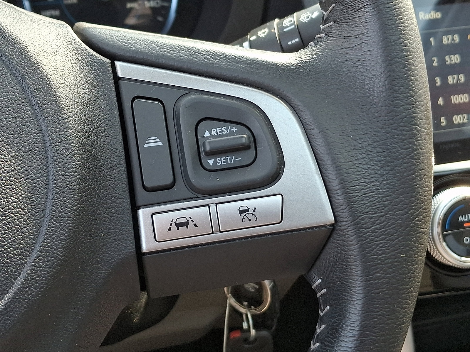 Used 2018 Subaru Forester 2.5i Limited AWD/4WD image 23