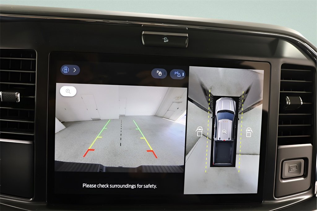 New 2026 Ford F350 Lariat w/ Black Appearance Package image 13