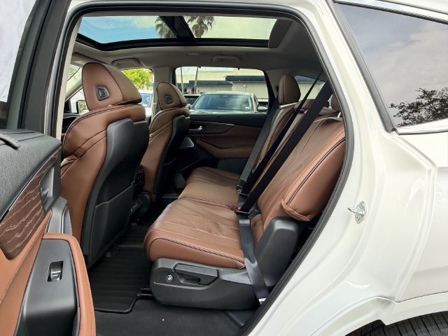 New 2026 Acura MDX w/ Advance Package AWD/4WD image 11