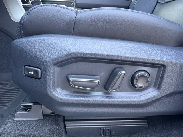New 2026 Toyota Sequoia Platinum w/ Tow Technology Package AWD/4WD image 24