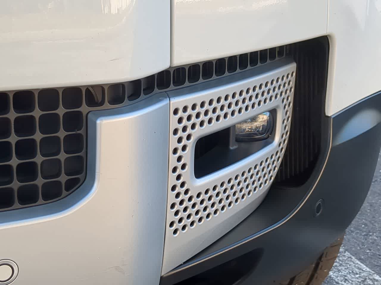 Used 2022 Land Rover Defender 110 S AWD/4WD image 11