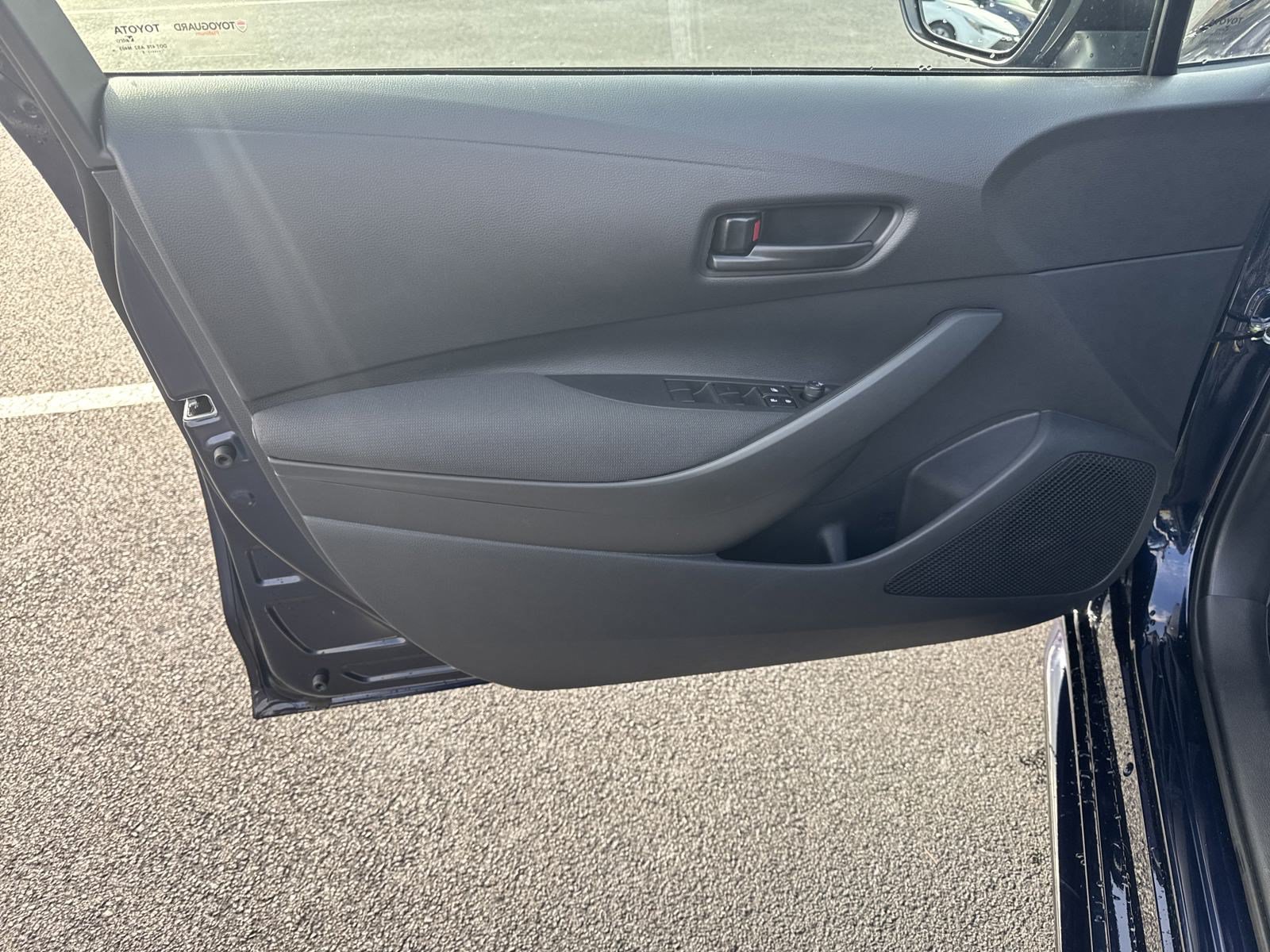 New 2025 Toyota Corolla LE FWD image 22