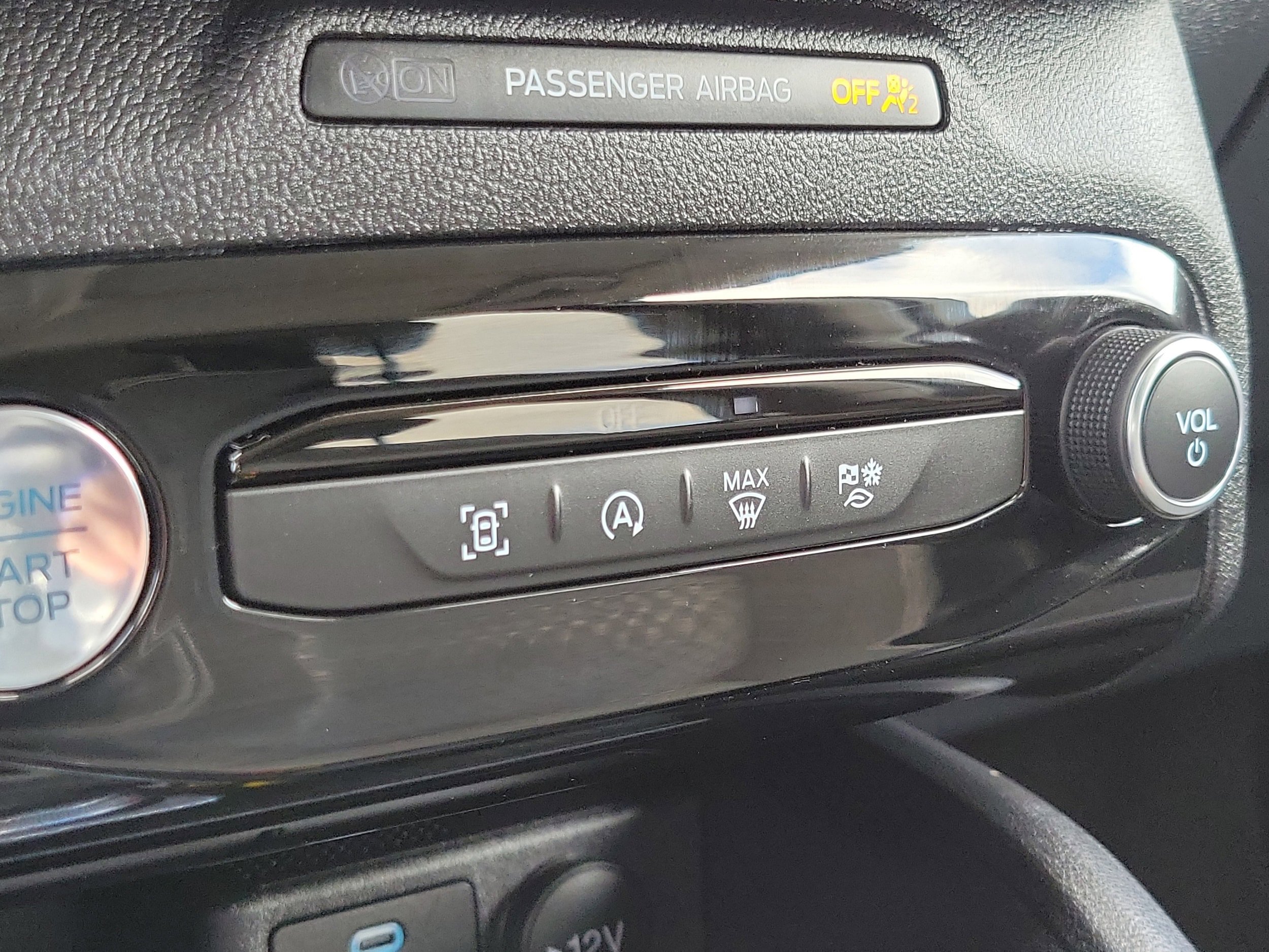 Used 2023 Ford Escape Active w/ Tech Pack #1 AWD/4WD image 29