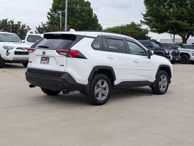 Used 2025 Toyota RAV4 XLE image 5