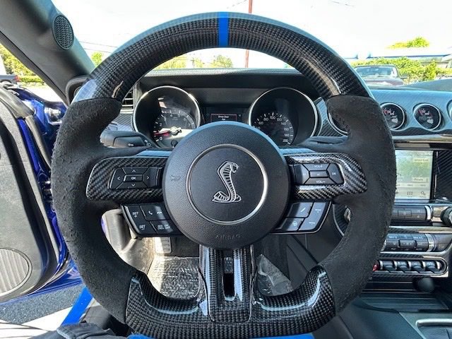 Used 2016 Ford Mustang Shelby GT350 w/ Technology Package RWD image 18