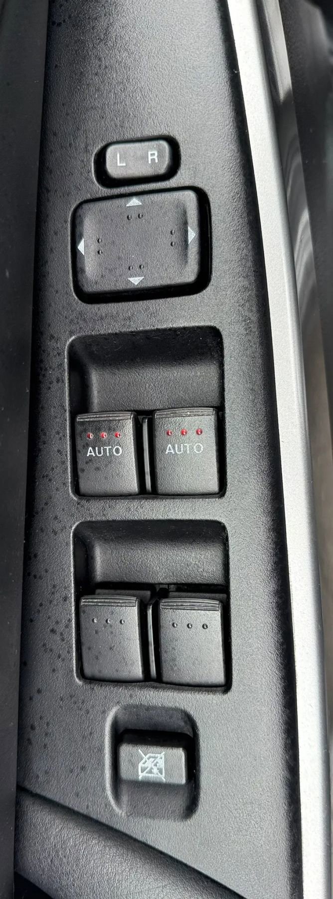 Used 2010 MAZDA CX-7 i SV FWD image 24