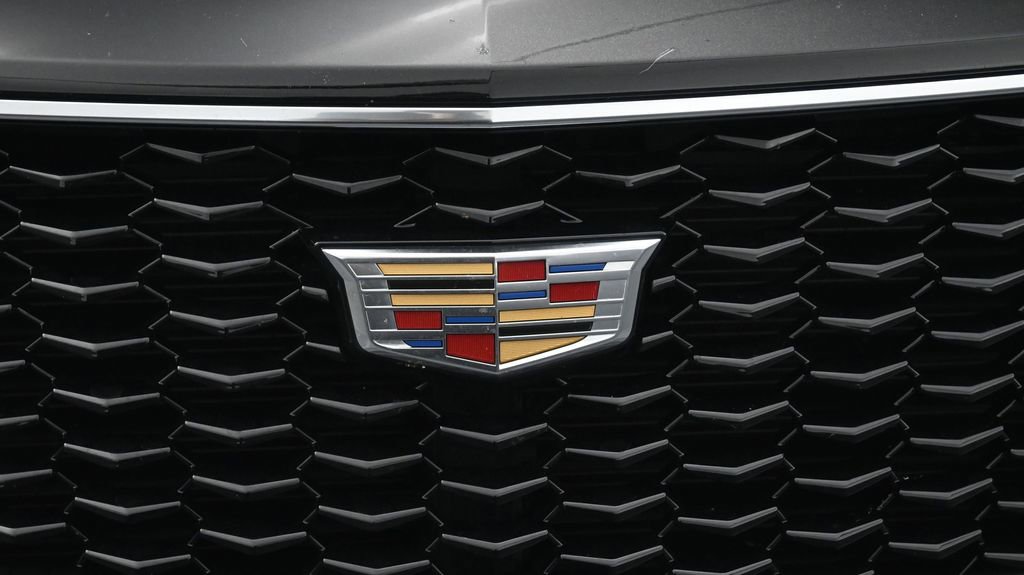 Certified 2023 Cadillac XT4 Sport FWD image 19