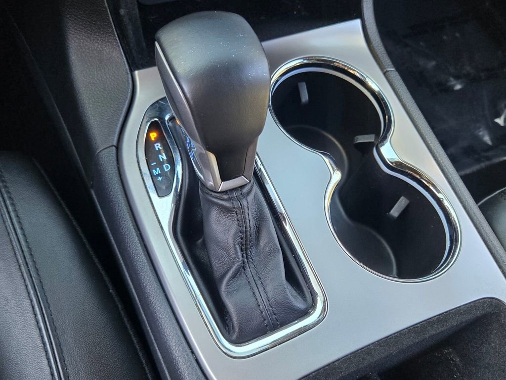 Used 2021 Jeep Grand Cherokee Laredo X image 23