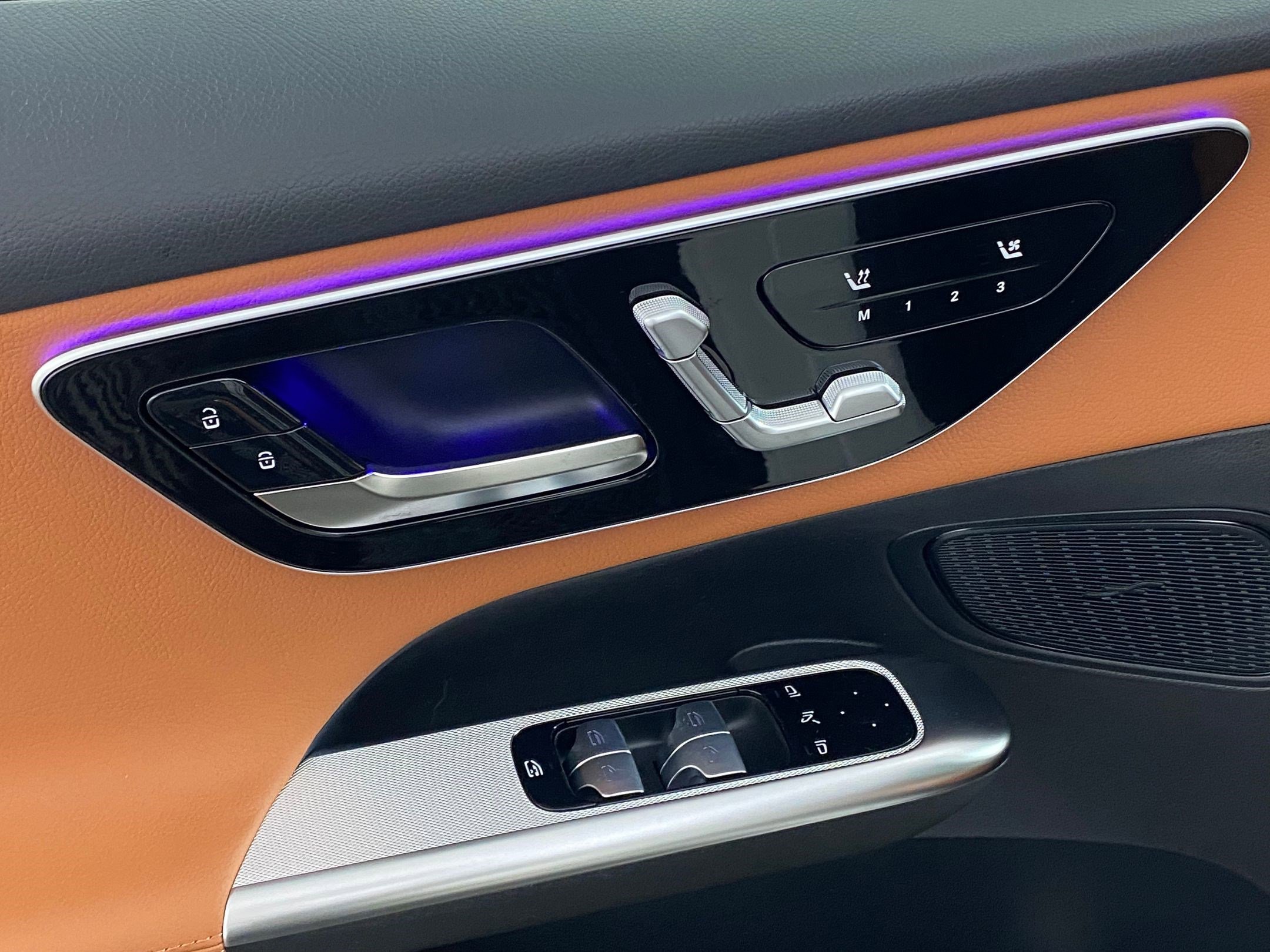 Used 2026 Mercedes-Benz GLC 300 4MATIC image 24