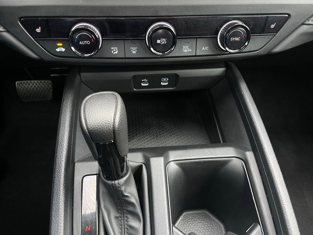 Certified 2025 Honda Accord SE image 18