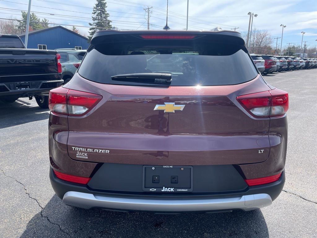 Used 2022 Chevrolet TrailBlazer LT FWD image 6