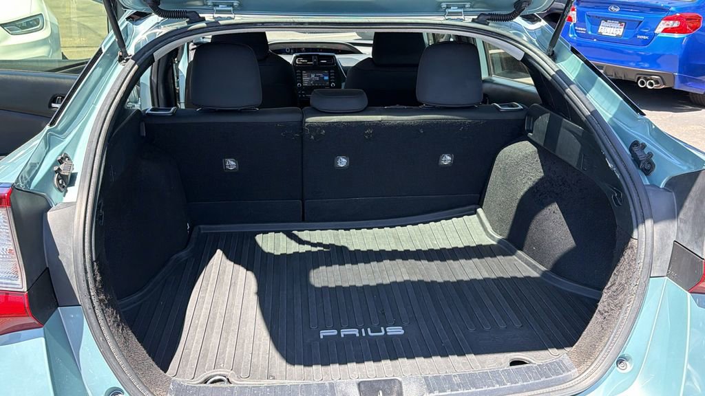 Used 2022 Toyota Prius LE FWD image 13