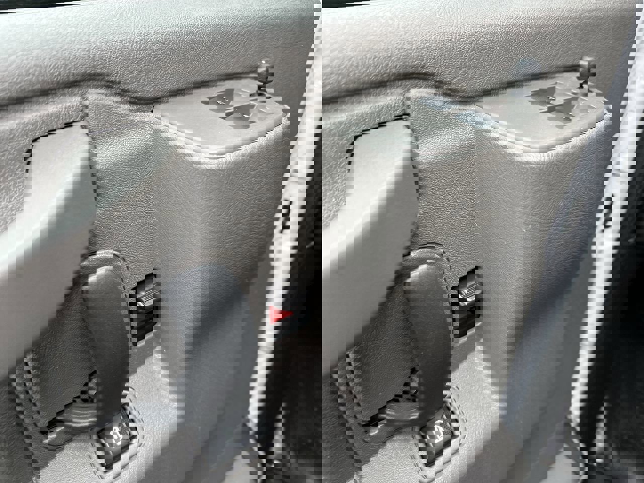 Used 2024 GMC Savana 2500 w/ Driver Convenience Package image 13