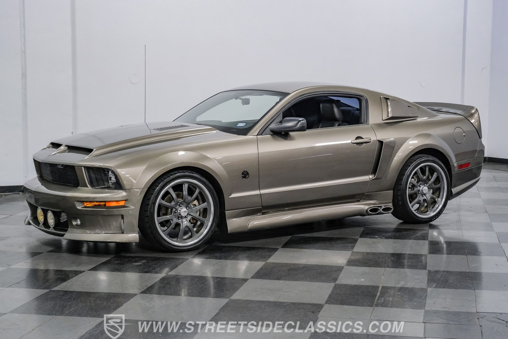 Used 2005 Ford Mustang GT image 5