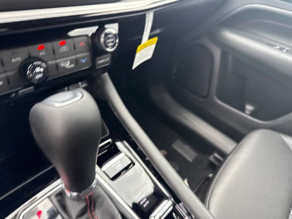 New 2026 Jeep Compass Trailhawk AWD/4WD image 27