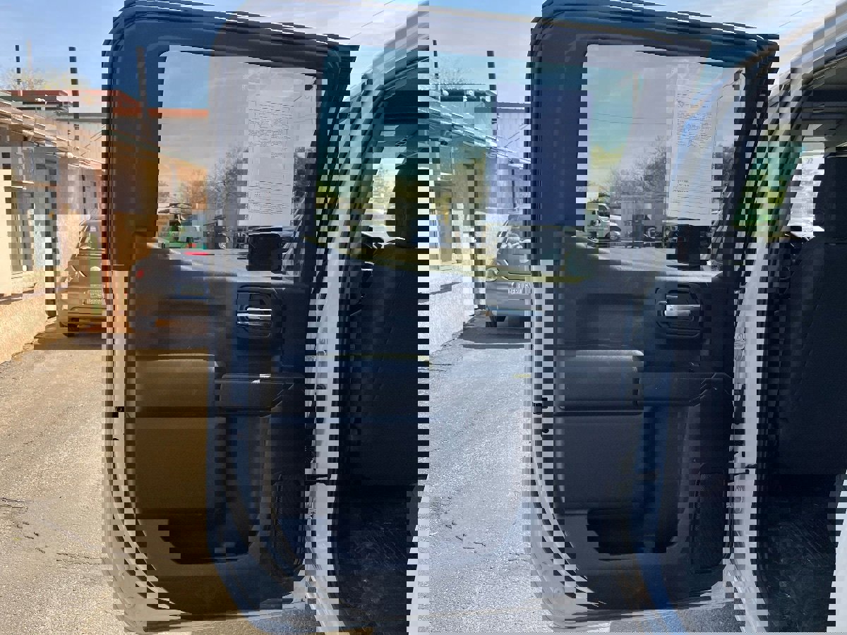 Used 2022 GMC Sierra 1500 Pro w/ Pro Value Package image 14