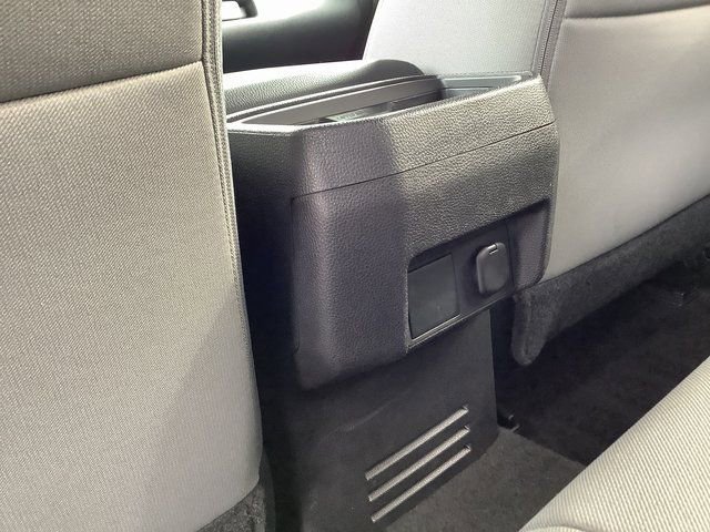 Used 2025 Toyota Tacoma SR5 image 26