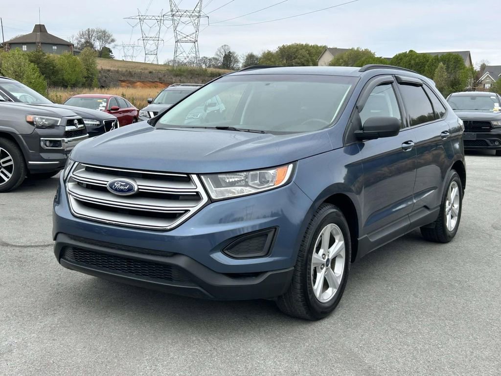 Used 2018 Ford Edge SE image 7