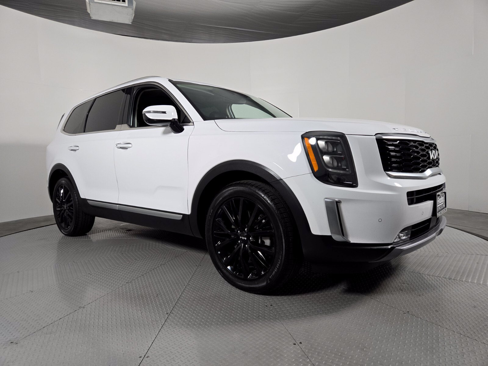 Used 2022 Kia Telluride SX FWD image 2