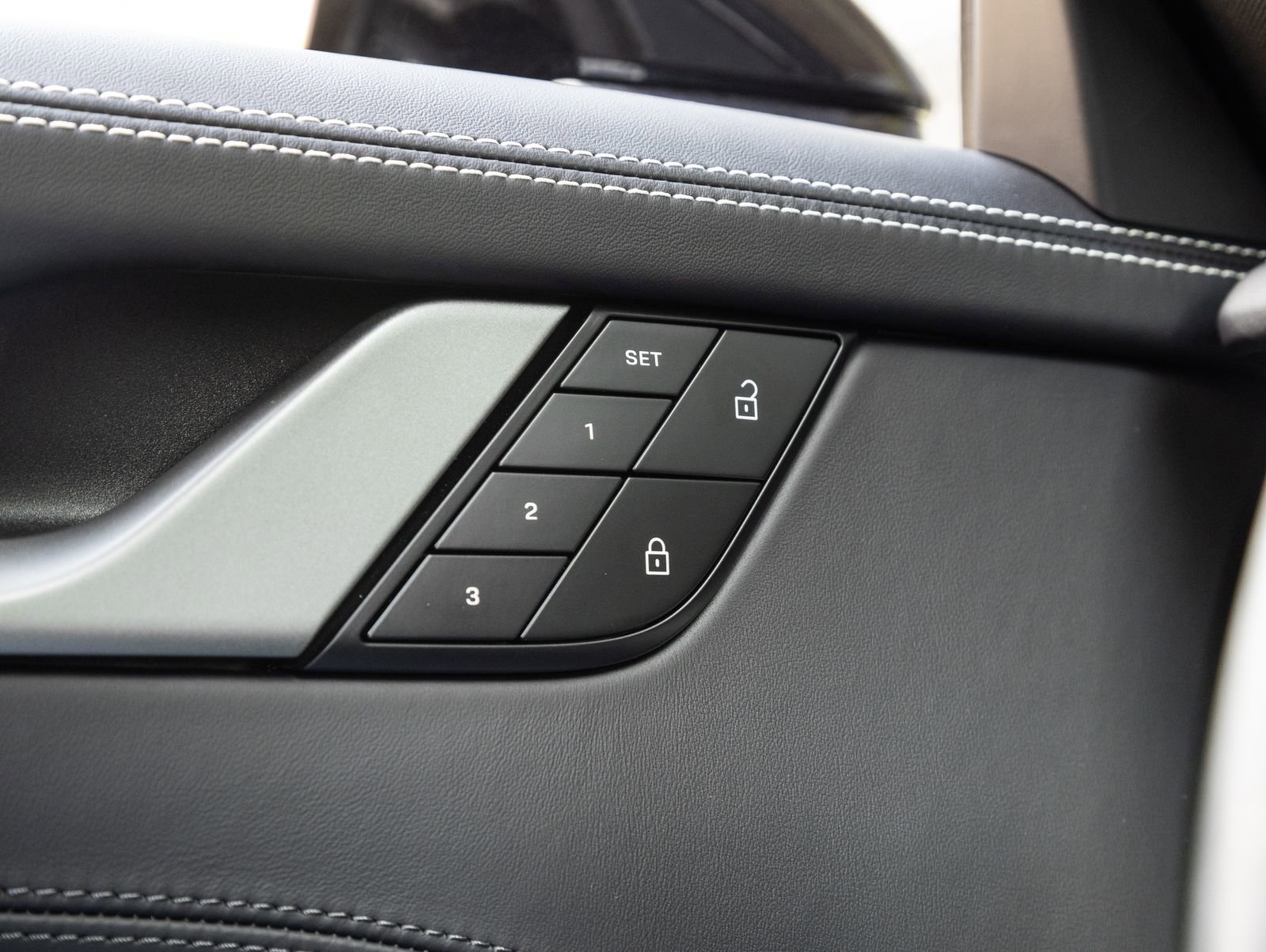 Certified 2024 Porsche 911 Carrera S RWD image 18