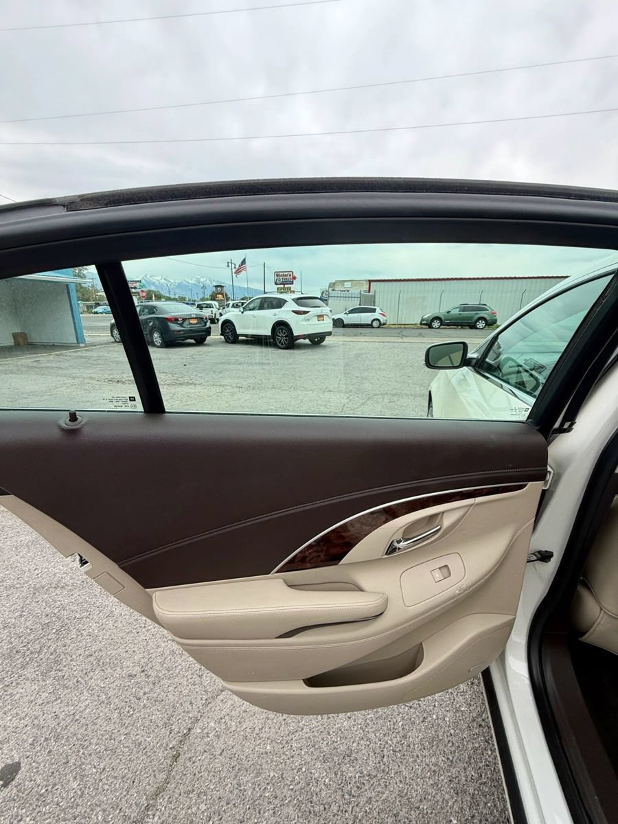 Used 2014 Buick LaCrosse Premium FWD image 23