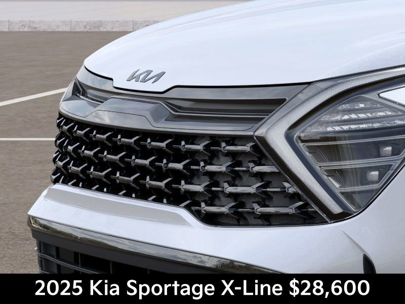 Used 2025 Kia Sportage X-Line w/ Premium Package image 12