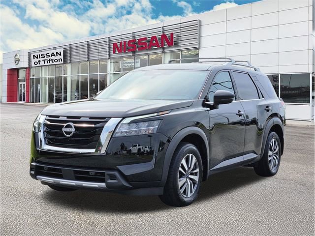 Certified 2024 Nissan Pathfinder SL FWD image 8
