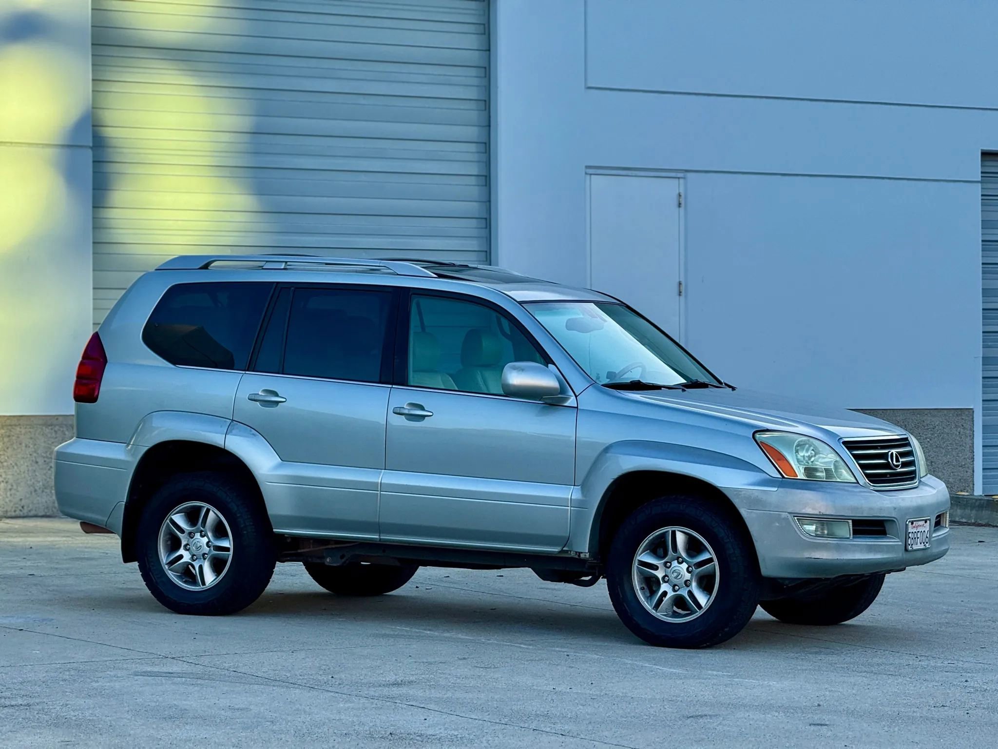 Used 2003 Lexus GX 470 image 1