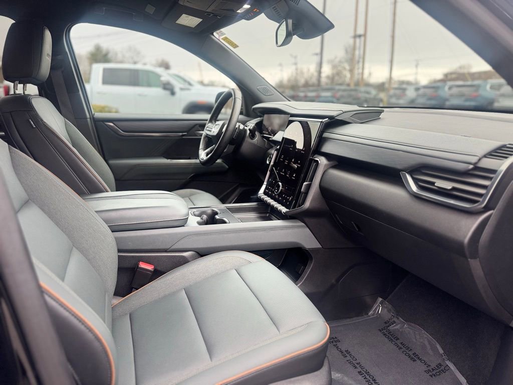 Certified 2024 GMC Acadia AT4 AWD/4WD image 11