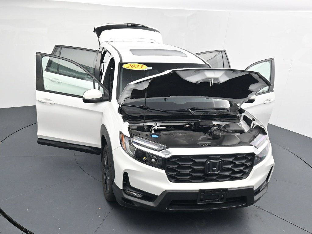 Used 2023 Honda Passport EX-L image 40