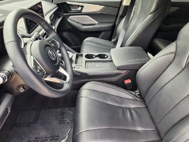 Used 2026 Acura MDX w/ Technology Package FWD image 4