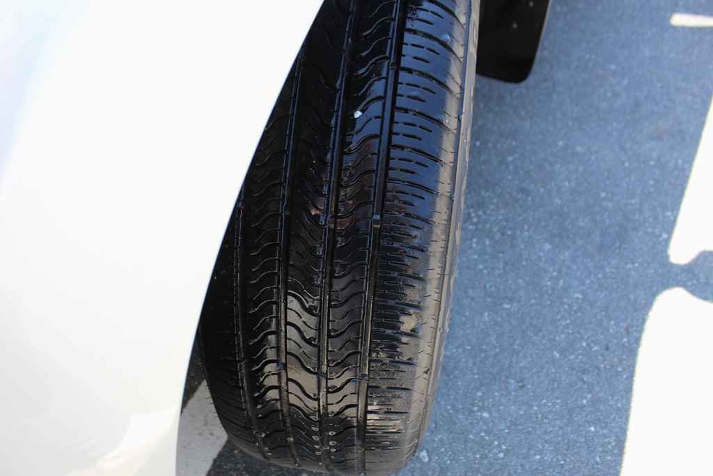 Used 2014 Nissan Murano SV AWD/4WD image 29