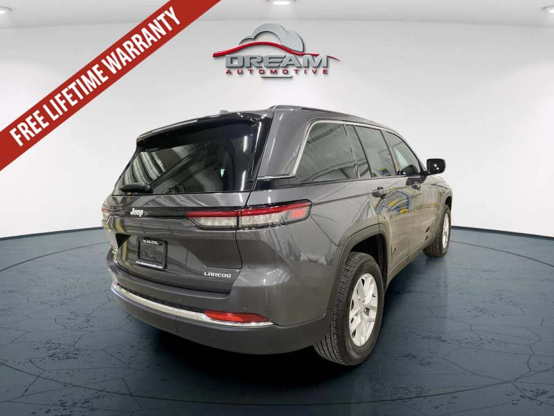 Used 2025 Jeep Grand Cherokee Laredo X w/ Luxury Tech Group I AWD/4WD image 23