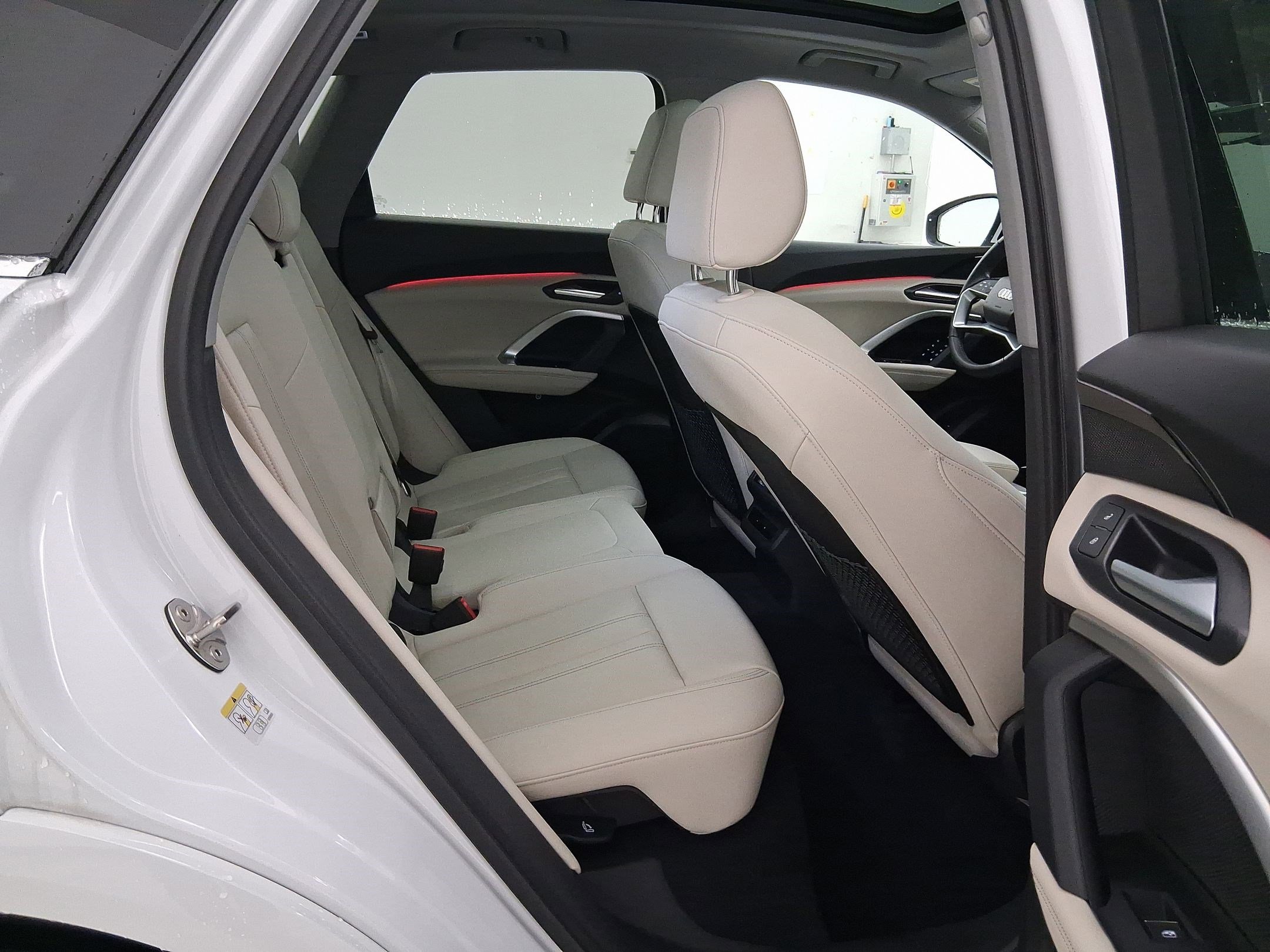 Certified 2025 Audi Q5 Premium w/ Convenience Package image 30