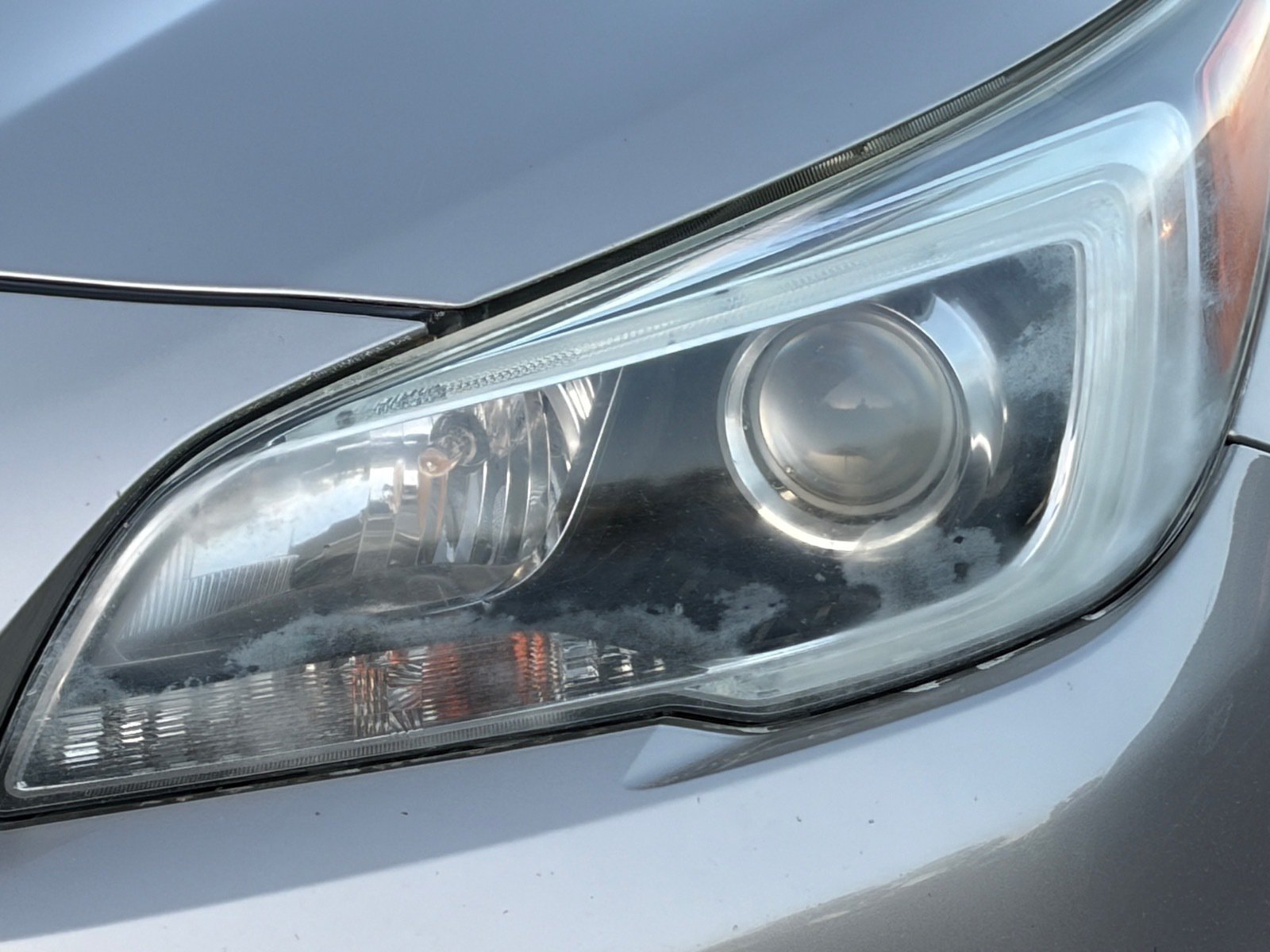 Used 2015 Subaru Outback 2.5i Limited AWD/4WD image 12