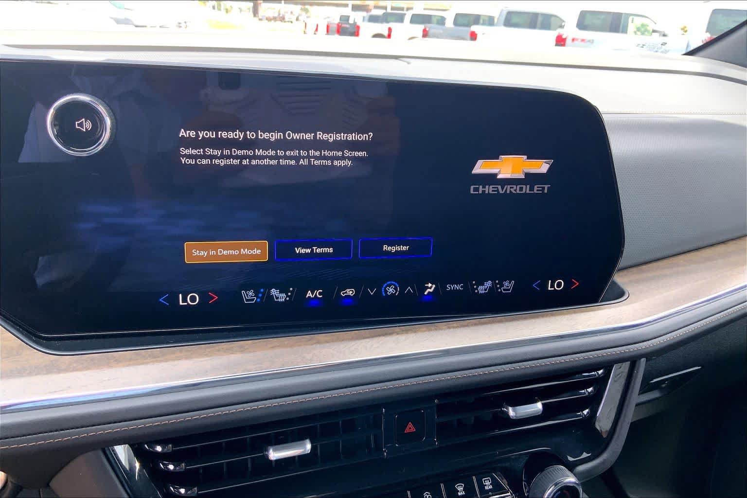 Used 2025 Chevrolet Tahoe High Country AWD/4WD image 66
