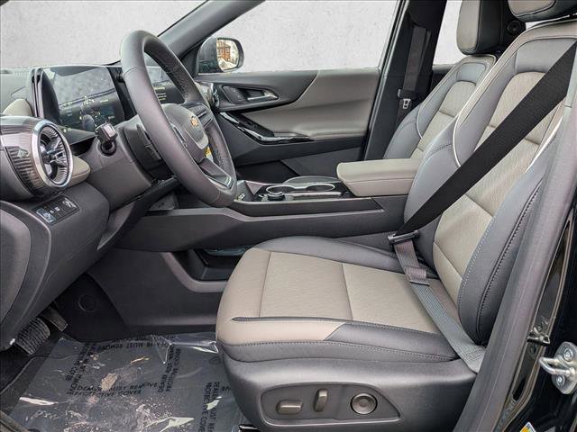 New 2026 Chevrolet Equinox LT w/ Convenience Package II image 4